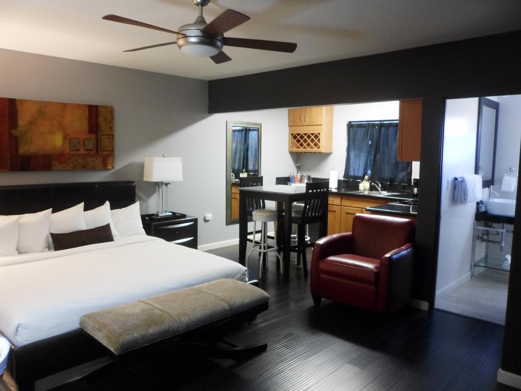 Avanti Hotel Palm Springs Extérieur photo